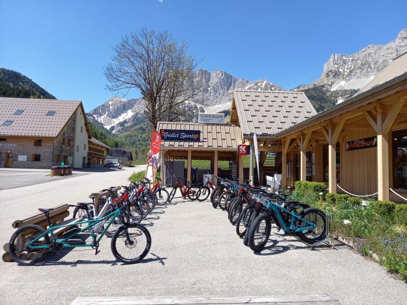 Magasin de sport à Gresse-en-Vercors depuis 1975